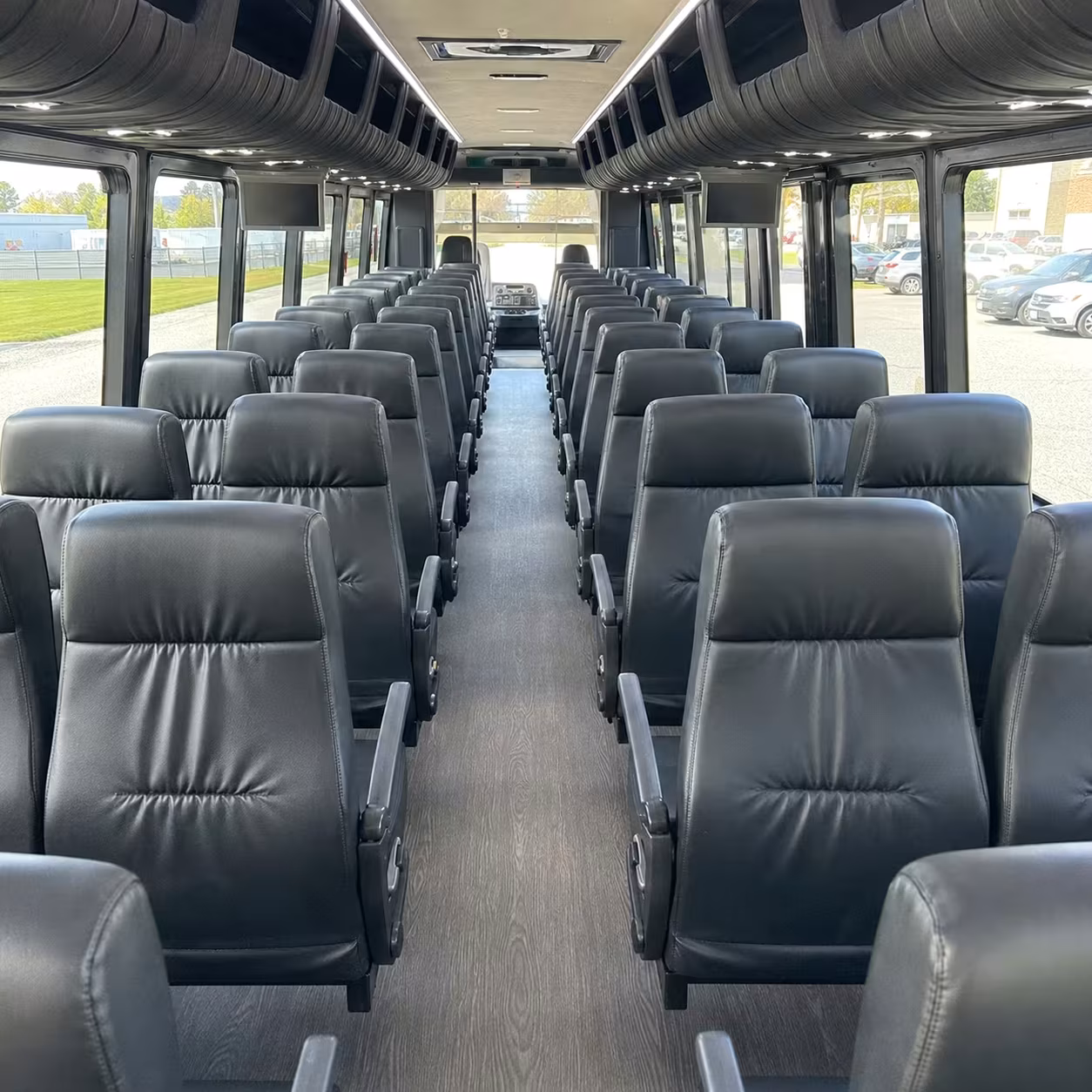 hemet minibus rentals for concerts at toyota arena in ontario
