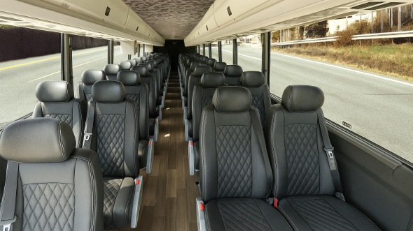 hemet 35 passenger minibus rental